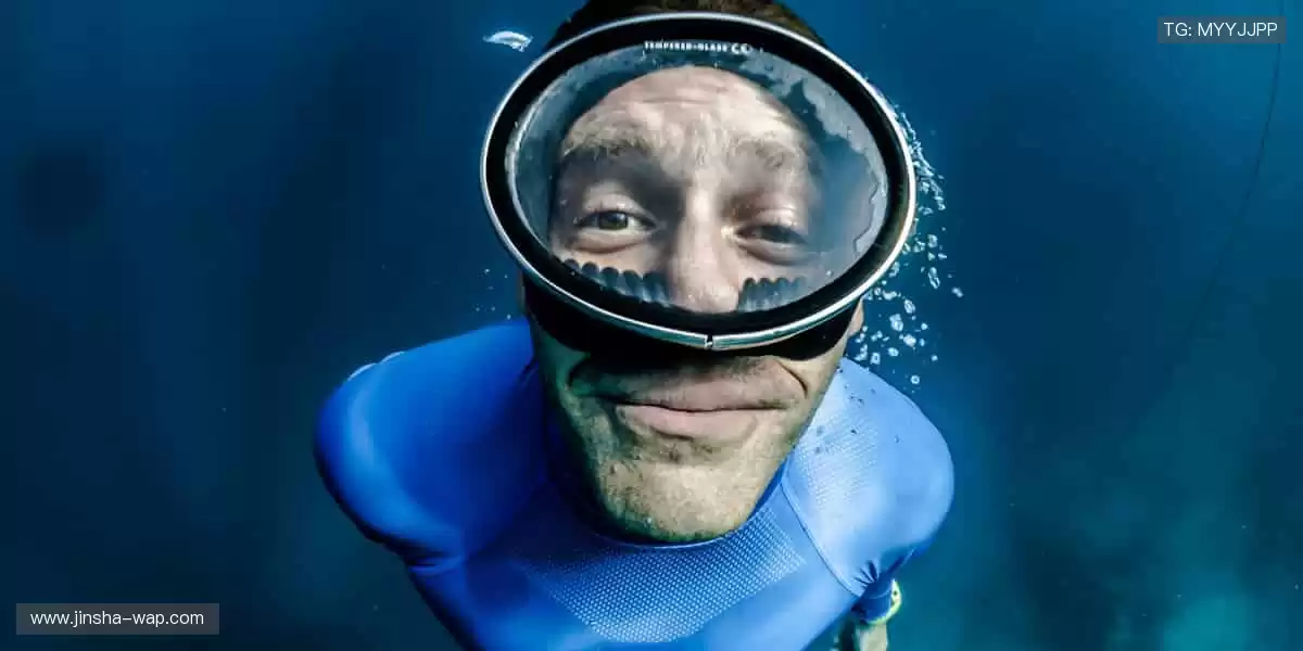 🏆冠军同款，周边好物助你闪耀赛场！